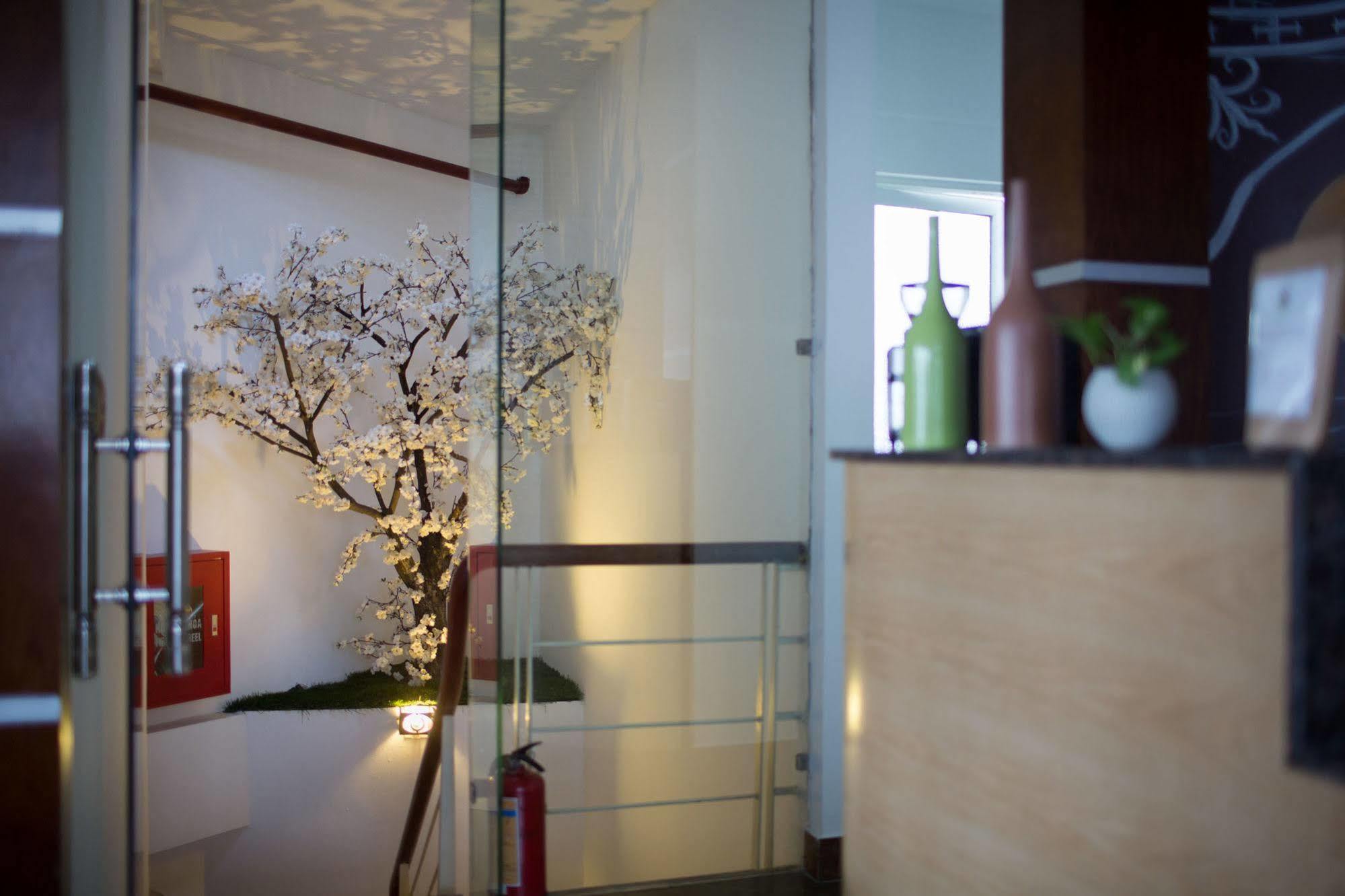 Brandi Hanoi Hotel Экстерьер фото