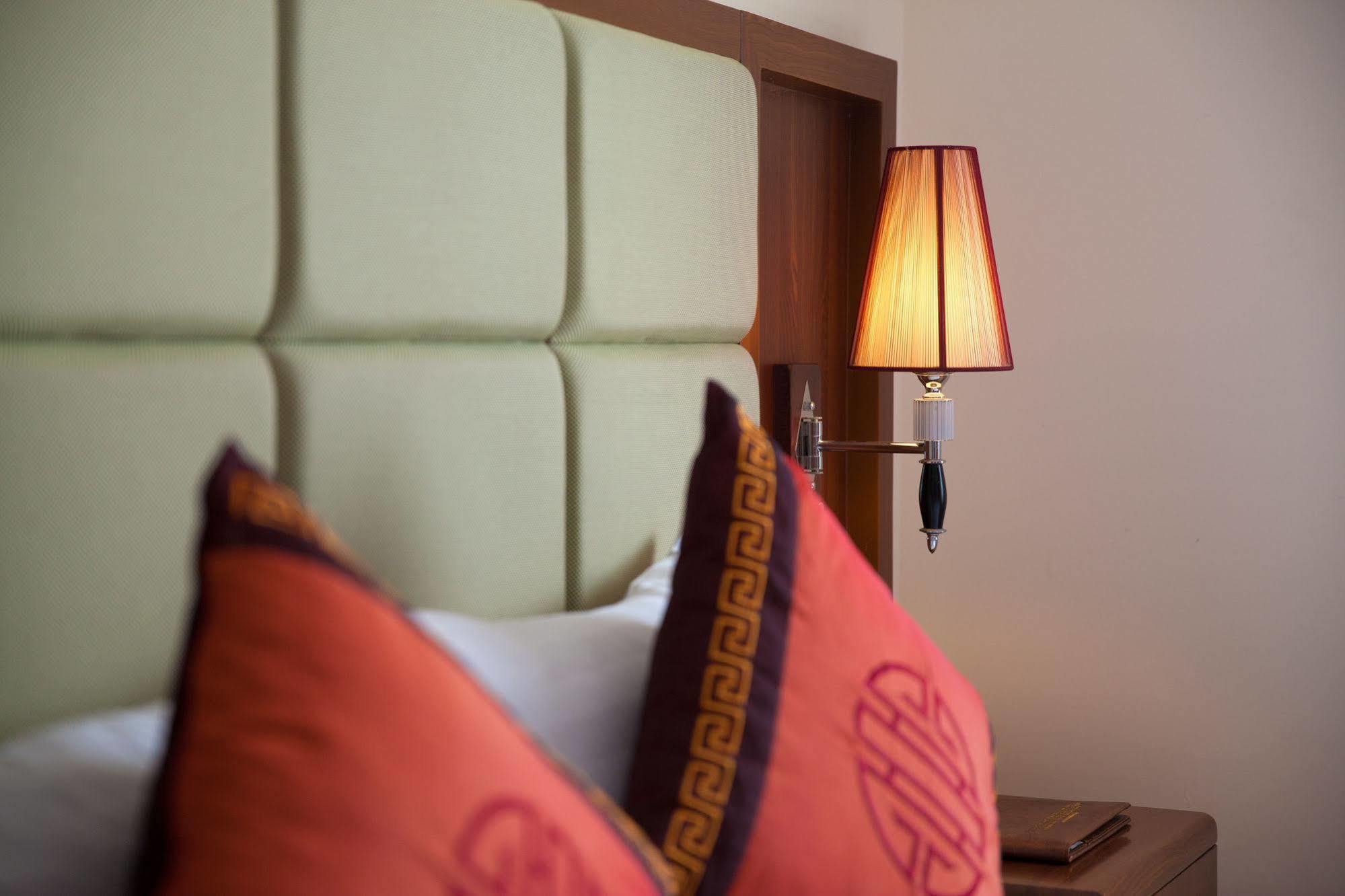 Brandi Hanoi Hotel Экстерьер фото
